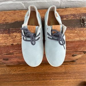 Fly London Suede Sneaker size 39 eu.